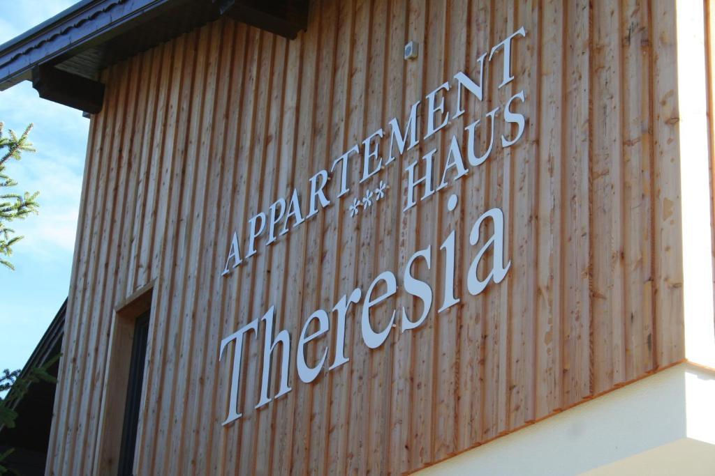 Appartementhaus Theresia บัดมิทแทร์นดอร์ฟ ภายนอก รูปภาพ